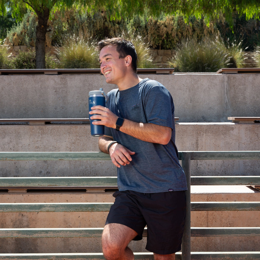 Botella Térmica 890 ml Handle Flip