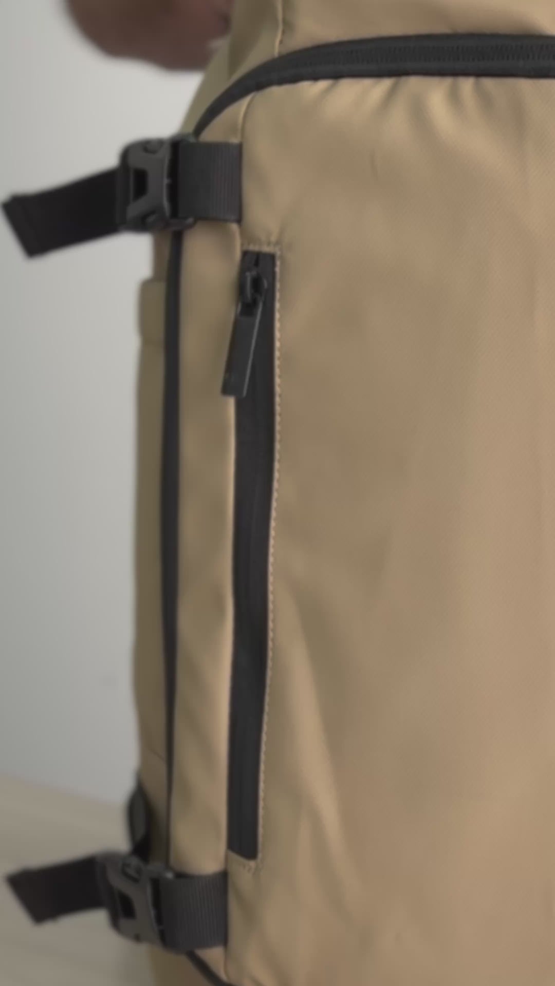 #color_beige